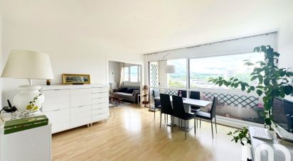 Appartement 5 pièces de 88 m² à Le Pecq (78230)