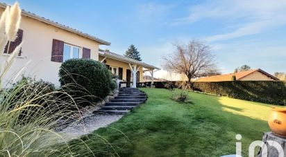 Maison traditionnelle 6 pièces de 125 m² à Sainte-Foy-l'Argentière (69610)