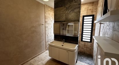 House 3 rooms of 90 m² in Saint-André (97440)