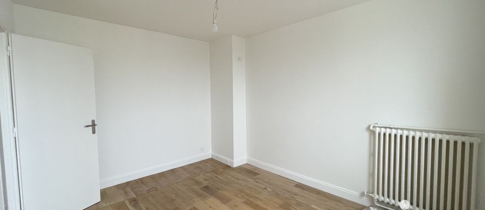Apartment 2 rooms of 33 m² in Le Kremlin-Bicêtre (94270)