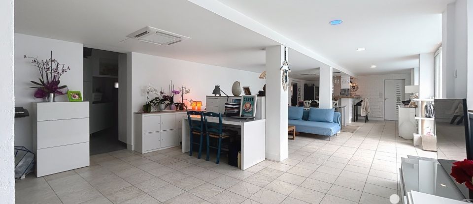 House 5 rooms of 200 m² in Launaguet (31140)