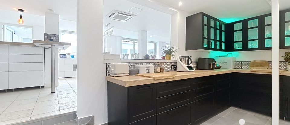 House 5 rooms of 200 m² in Launaguet (31140)