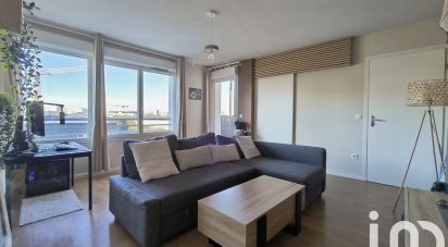 Apartment 2 rooms of 54 m² in Bordeaux (33800)