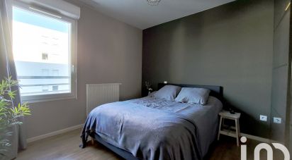 Apartment 2 rooms of 54 m² in Bordeaux (33800)