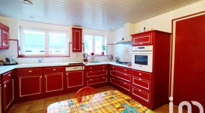 Maison 5 pièces de 102 m² à Montcornet (02340)