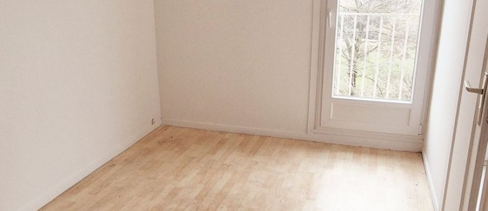 Apartment 3 rooms of 56 m² in Rungis (94150)