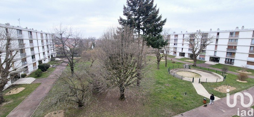 Apartment 3 rooms of 56 m² in Rungis (94150)