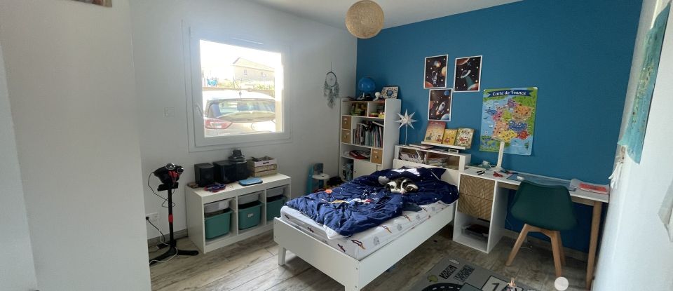 Maison 5 pièces de 113 m² à Félines (07340)