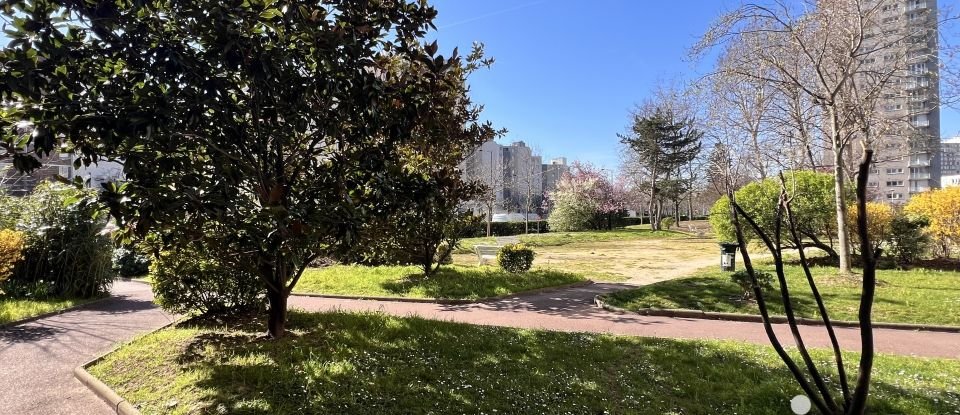 Apartment 4 rooms of 77 m² in Asnières-sur-Seine (92600)