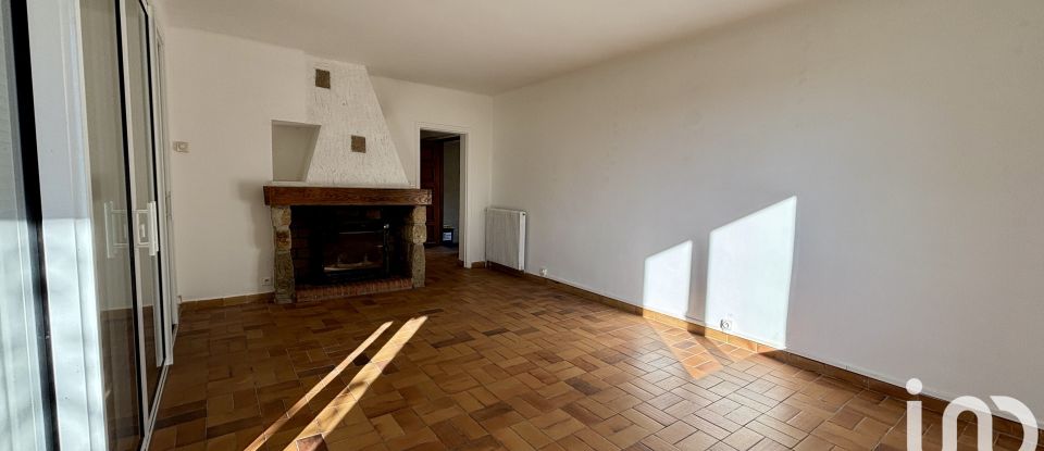 Maison traditionnelle 5 pièces de 126 m² à Aubenas (07200)