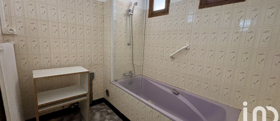 Maison traditionnelle 5 pièces de 126 m² à Aubenas (07200)