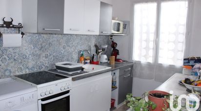 House 3 rooms of 40 m² in Langogne (48300)