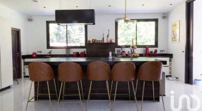 Architectural house 16 rooms of 695 m² in Marnes-la-Coquette (92430)