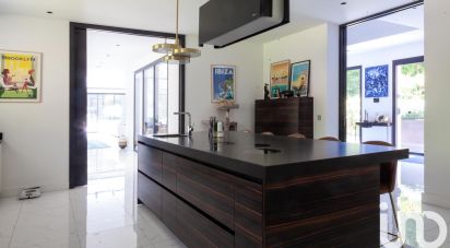Architectural house 16 rooms of 695 m² in Marnes-la-Coquette (92430)