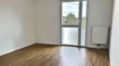 Apartment 3 rooms of 65 m² in Nantes (44000)