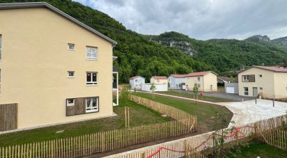 Apartment 3 rooms of 64 m² in Cognin-les-Gorges (38470)