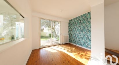 Townhouse 4 rooms of 65 m² in Nantes (44300)