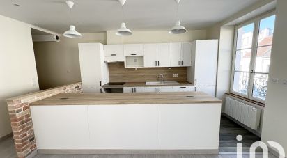 Apartment 4 rooms of 102 m² in Saint-Germain-en-Laye (78100)