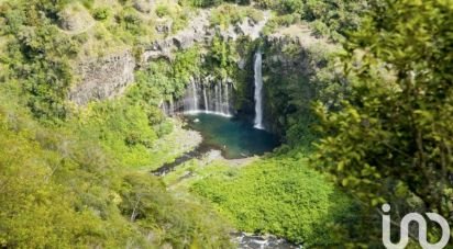 Terrain de 700 m² à Le Tampon (97430)