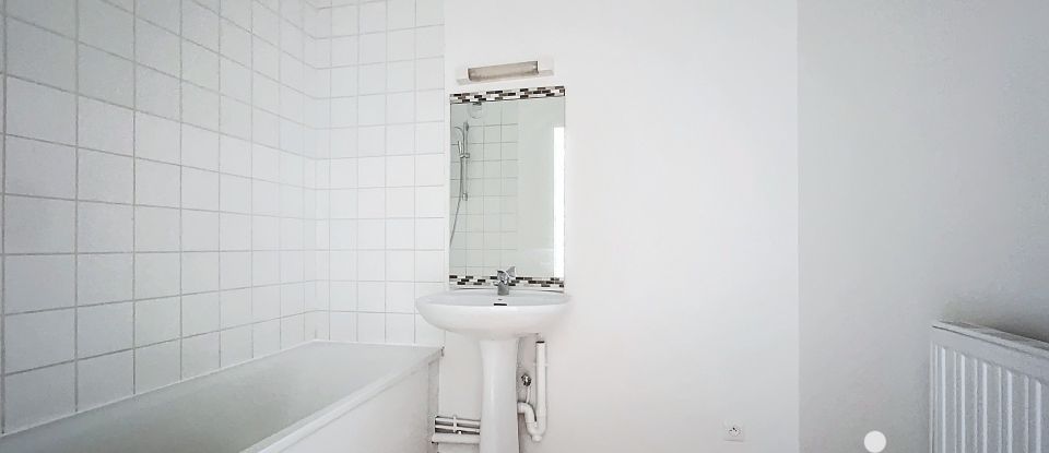 Apartment 3 rooms of 79 m² in Rouen (76100)