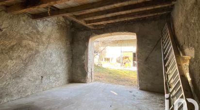 Grange 3 pièces de 125 m² à Apremont (73190)