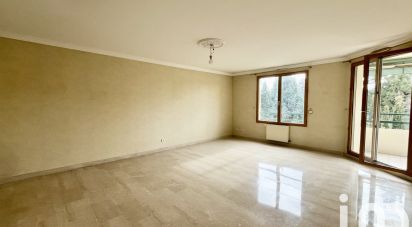 Apartment 3 rooms of 79 m² in Charbonnières-les-Bains (69260)
