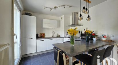 Apartment 3 rooms of 69 m² in Chambéry (73000)