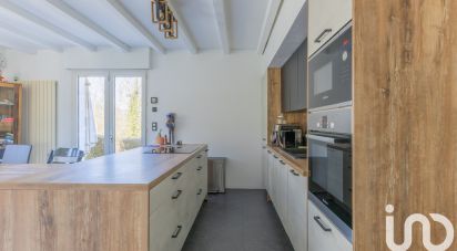 House 4 rooms of 118 m² in Entrelacs (73410)