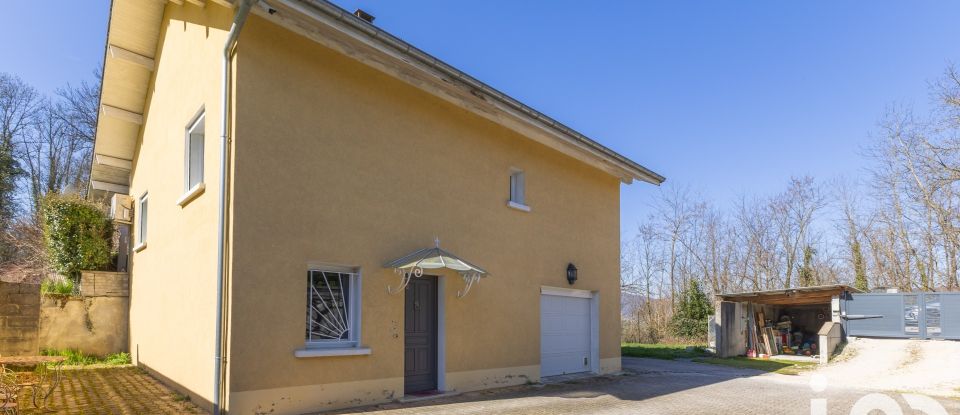 Maison 4 pièces de 118 m² à Entrelacs (73410)