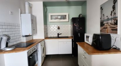 Apartment 2 rooms of 42 m² in Talence (33400)