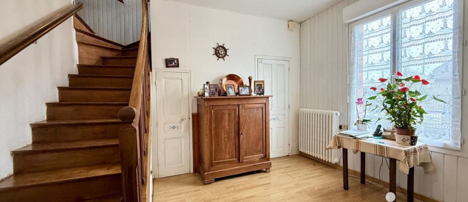 Townhouse 6 rooms of 128 m² in Quettreville-sur-Sienne (50660)