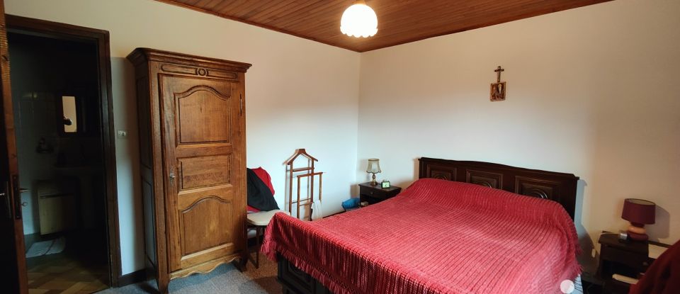 Maison rustique 5 pièces de 91 m² à Nozières (07270)