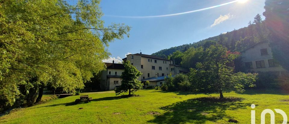 Immeuble de 1 350 m² à Saint-Martin-en-Vercors (26420)