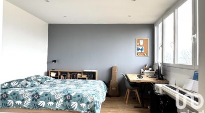 Apartment 4 rooms of 70 m² in Aix-les-Bains (73100)