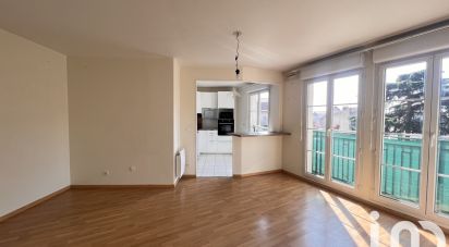 Apartment 3 rooms of 69 m² in Morangis (91420)