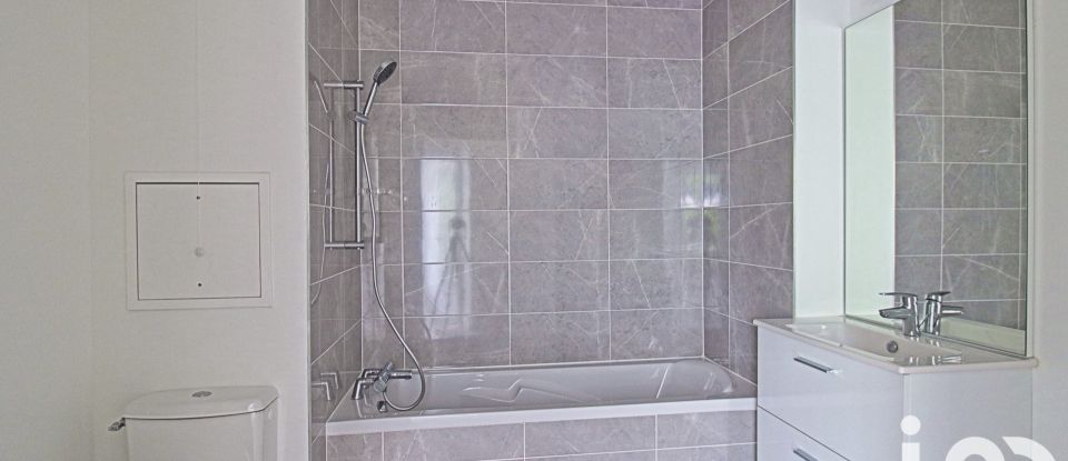 Apartment 3 rooms of 57 m² in Franconville (95130)