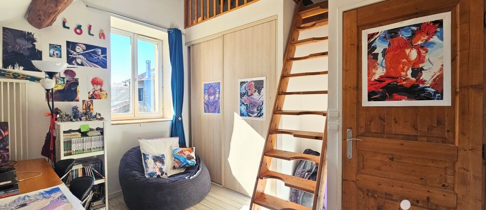 Maison 7 pièces de 172 m² à Vert-le-Grand (91810)