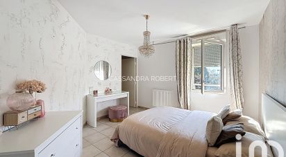 Apartment 3 rooms of 70 m² in La Seyne-sur-Mer (83500)