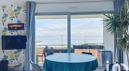 Apartment 3 rooms of 67 m² in Quiberon (56170)