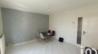 Apartment 3 rooms of 61 m² in Cholet (49300)