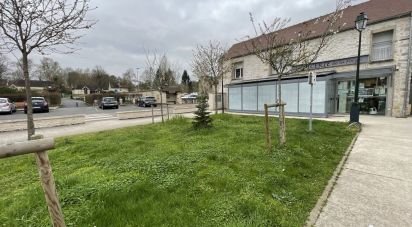 Murs commerciaux de 160 m² à Cély (77930)