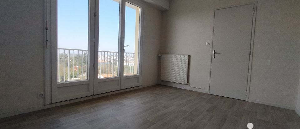 Appartement 3 pièces de 75 m² à Fontenay-le-Comte (85200)
