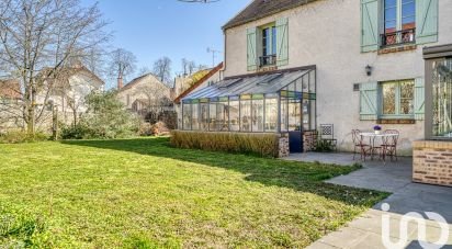 House 13 rooms of 242 m² in Verneuil-sur-Seine (78480)