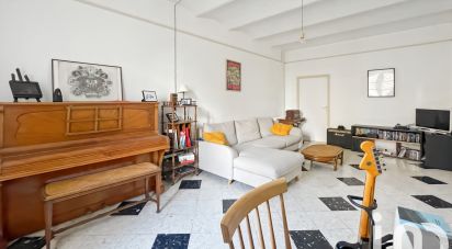 House 8 rooms of 240 m² in Quissac (30260)