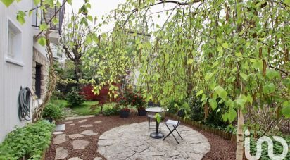 Traditional house 9 rooms of 200 m² in Meudon (92190)
