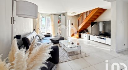 Maison traditionnelle 6 pièces de 115 m² à Pontault-Combault (77340)