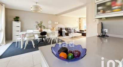 Maison traditionnelle 6 pièces de 115 m² à Pontault-Combault (77340)