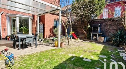Maison 7 pièces de 147 m² à Croix (59170)