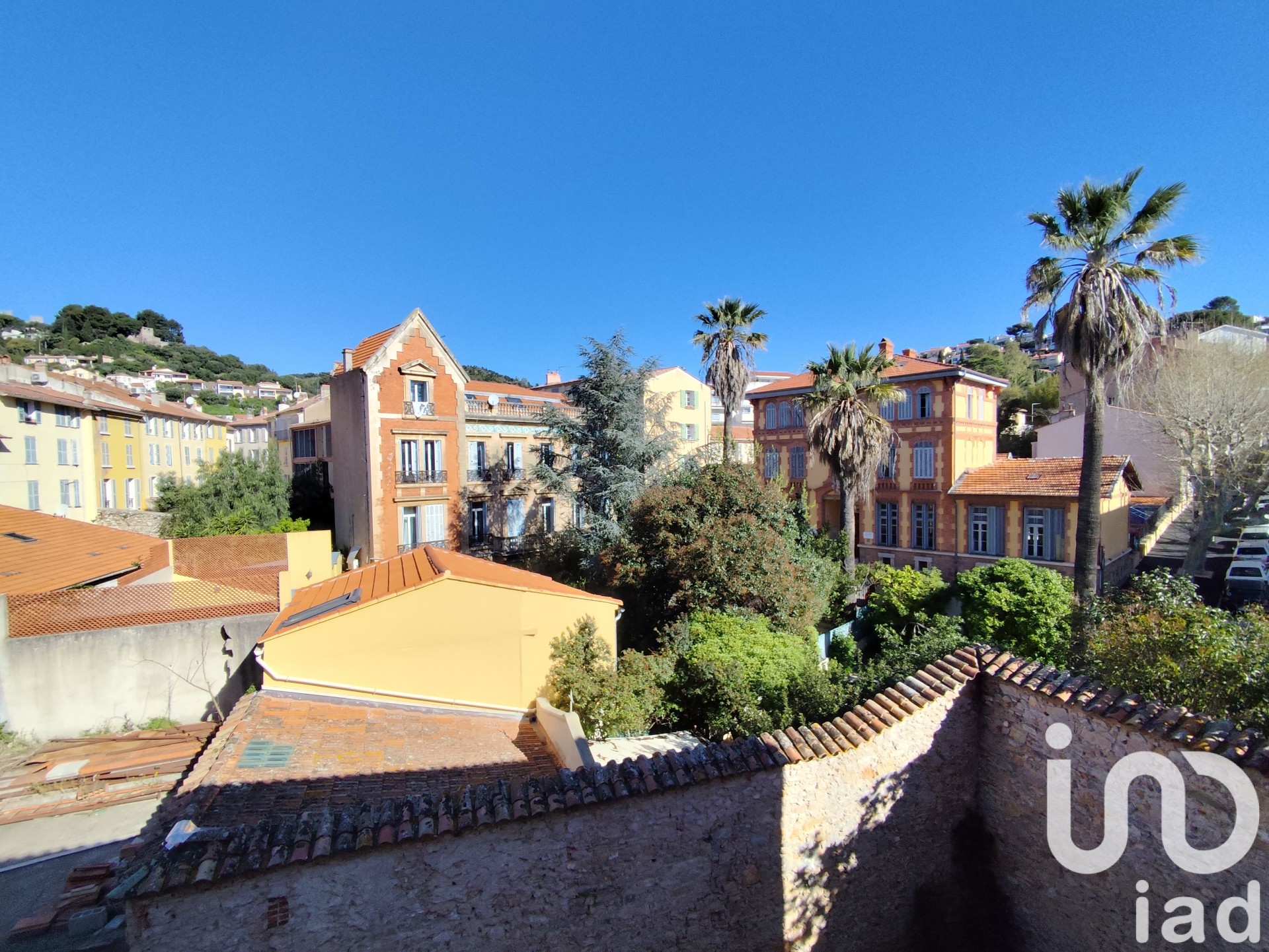 Appartement 4 Hyères 74 1731554