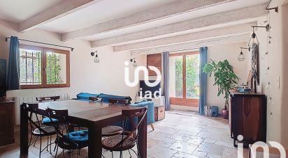 House 4 rooms of 90 m² in Saint-Cyr-sur-Mer (83270)
